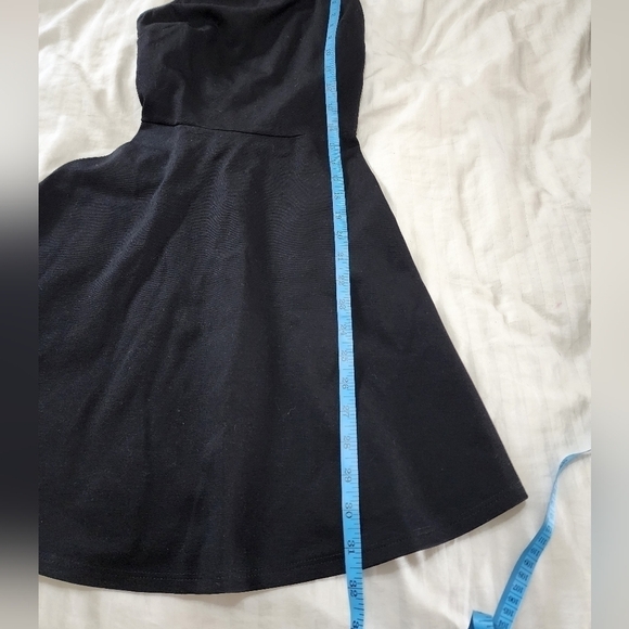 Lulus Little Black Skater Dress with Low-Cut Back Size XS NWT - Picture 6 of 8